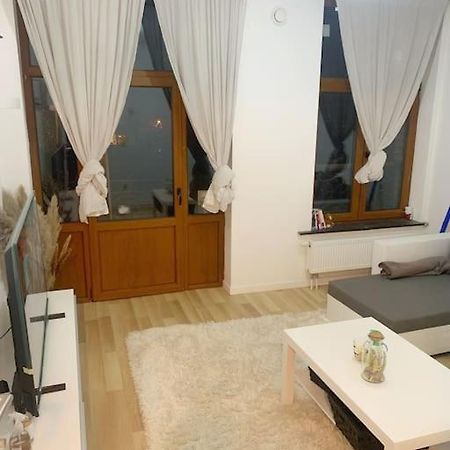Magnifique Logement A 5 Min De La Gare Apartment Mons Bagian luar foto